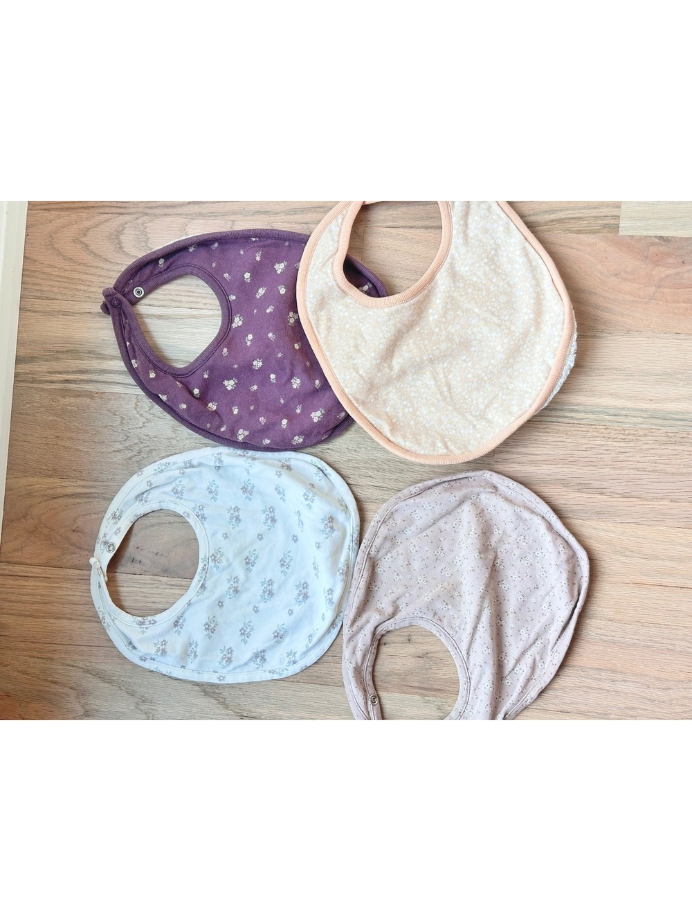 Jamie Kay Bib Set